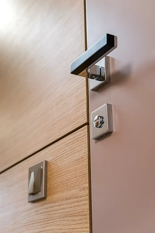 Friendly Door Handle Lock Repair in Coquitlam